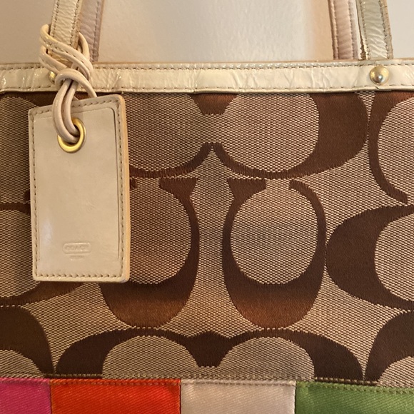 Coach Color-Block Tan & Brown Signature Tote Handbag White Leather 10859… - Picture 16 of 17